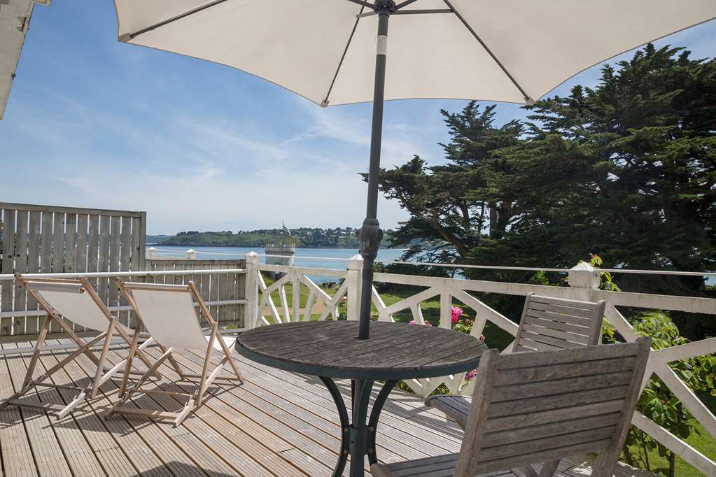 Le Grand Hotel Des Bains & Spa - Bretagne Локирек Екстериор снимка
